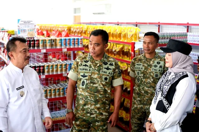 Sebut Harga Lebih Murah, Wakil Wali Kota Bekasi ajak Belanja di Kopdes Merah Putih